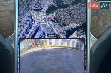 Ліфтбек Tesla Model S 2016 в Києві