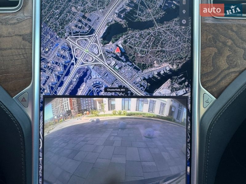 Лифтбек Tesla Model S 2016 в Киеве