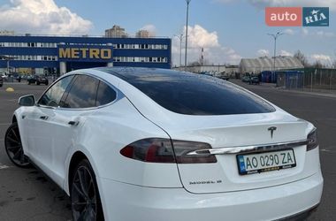 Лифтбек Tesla Model S 2013 в Киеве