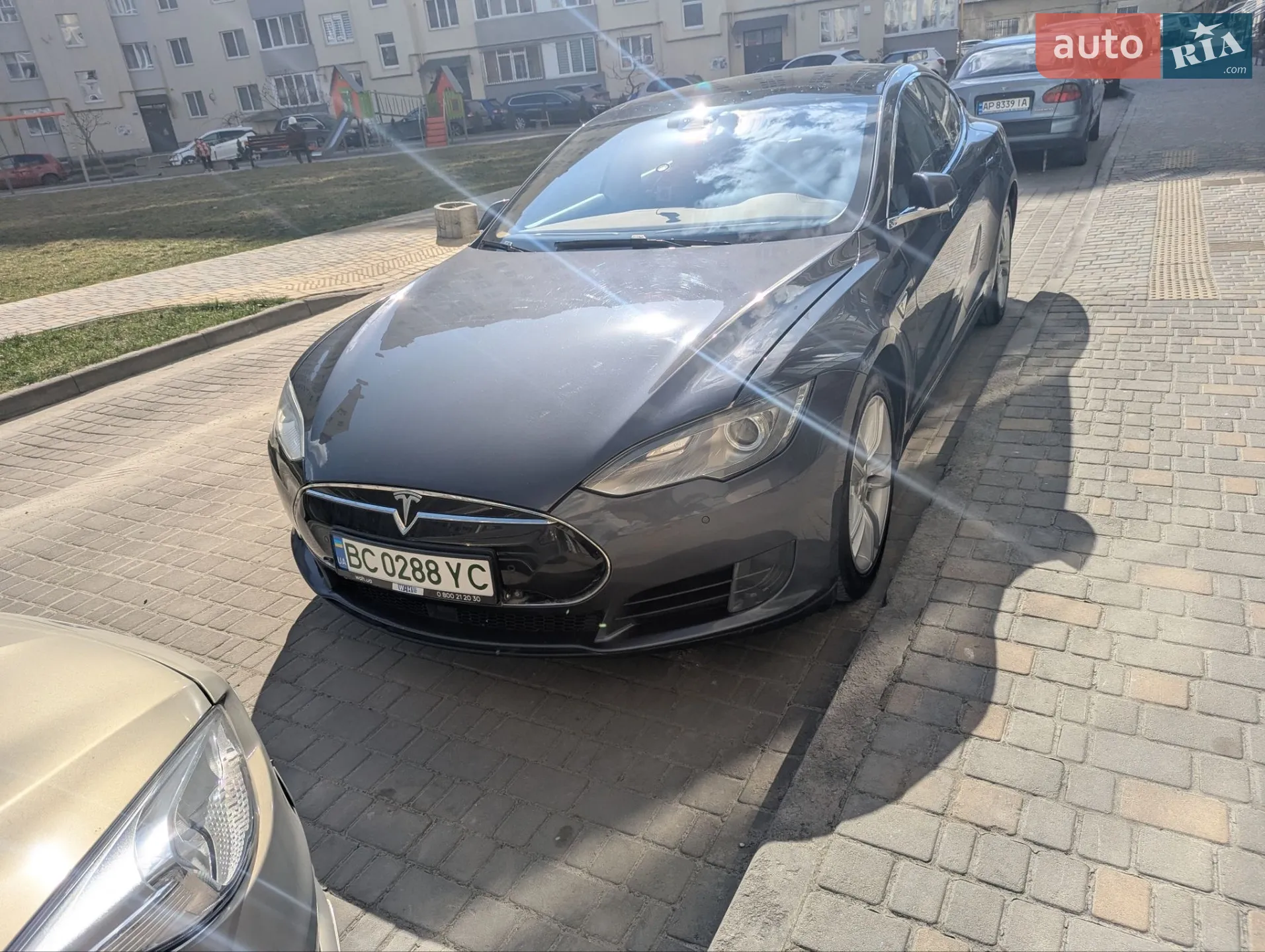 2015 Tesla Model S - мініатюра 6