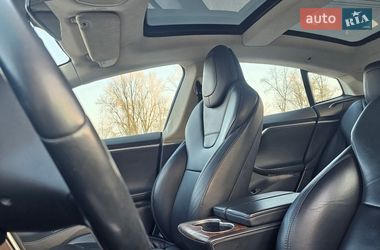 Ліфтбек Tesla Model S 2017 в Києві