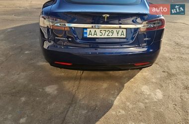 Ліфтбек Tesla Model S 2017 в Києві
