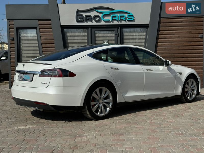Лифтбек Tesla Model S 2015 в Виннице фото 5 Лифтбек Tesla Model S 2015 в Виннице