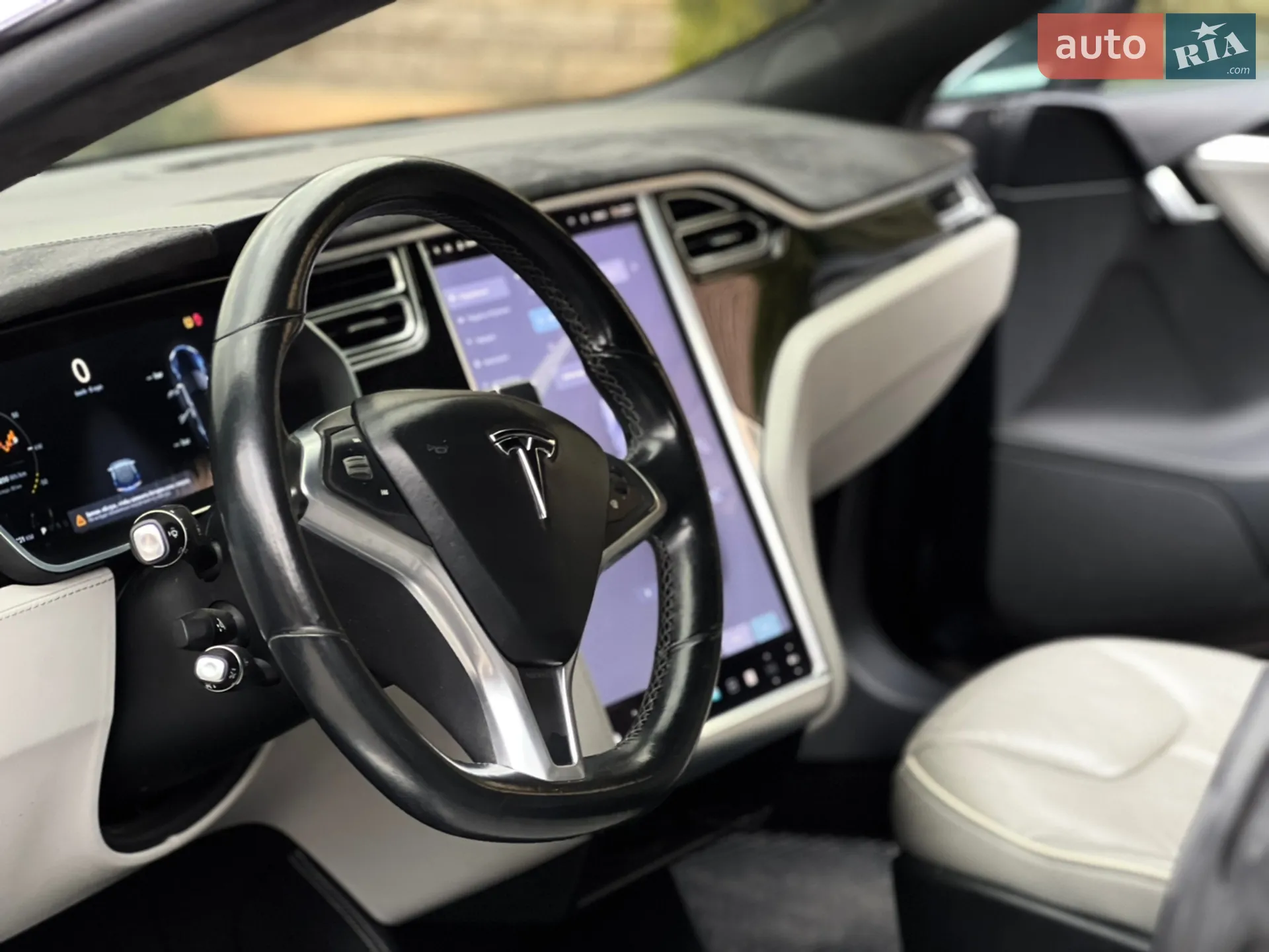 2014 Tesla Model S - мініатюра 7