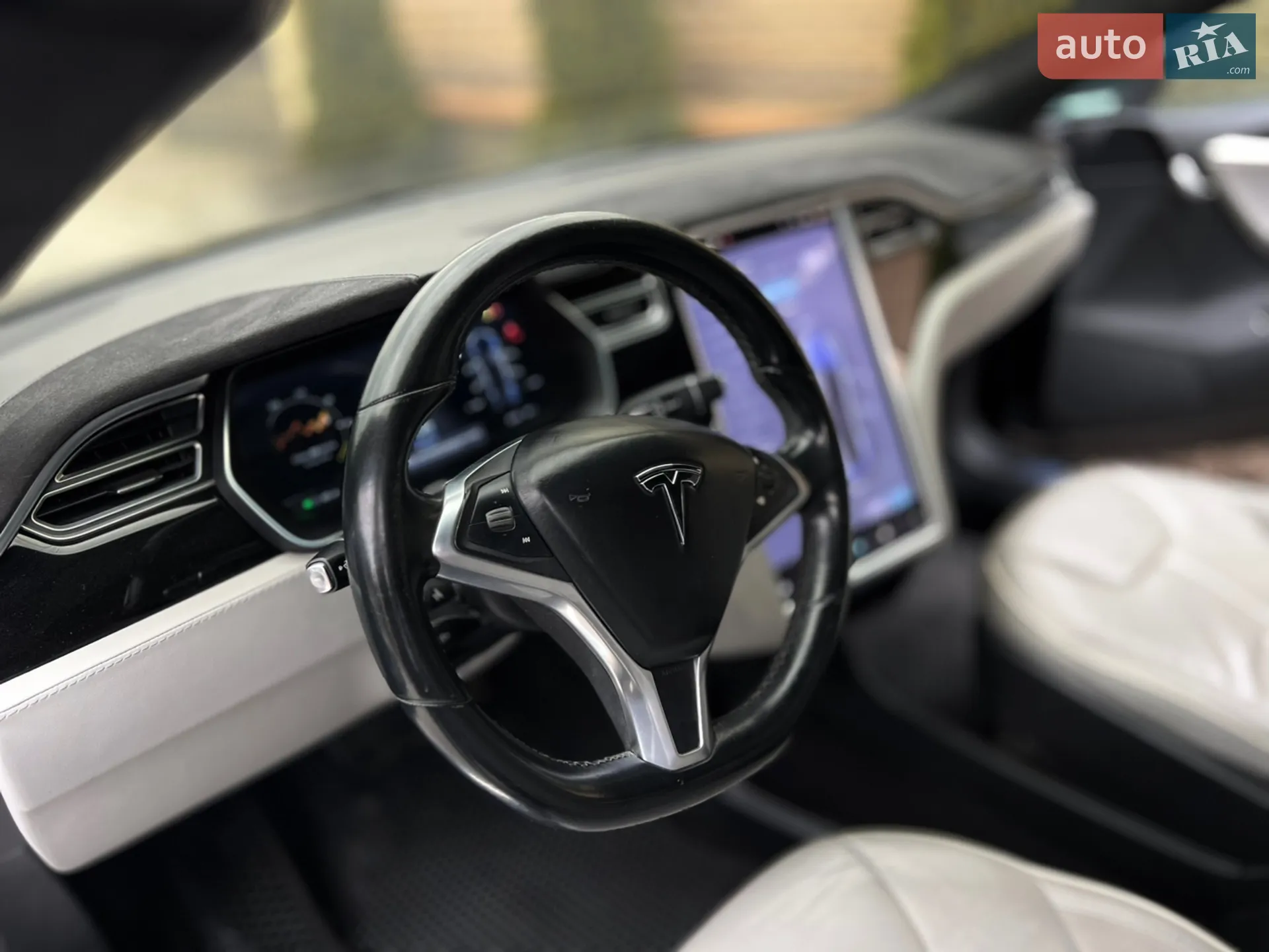 2014 Tesla Model S - мініатюра 8