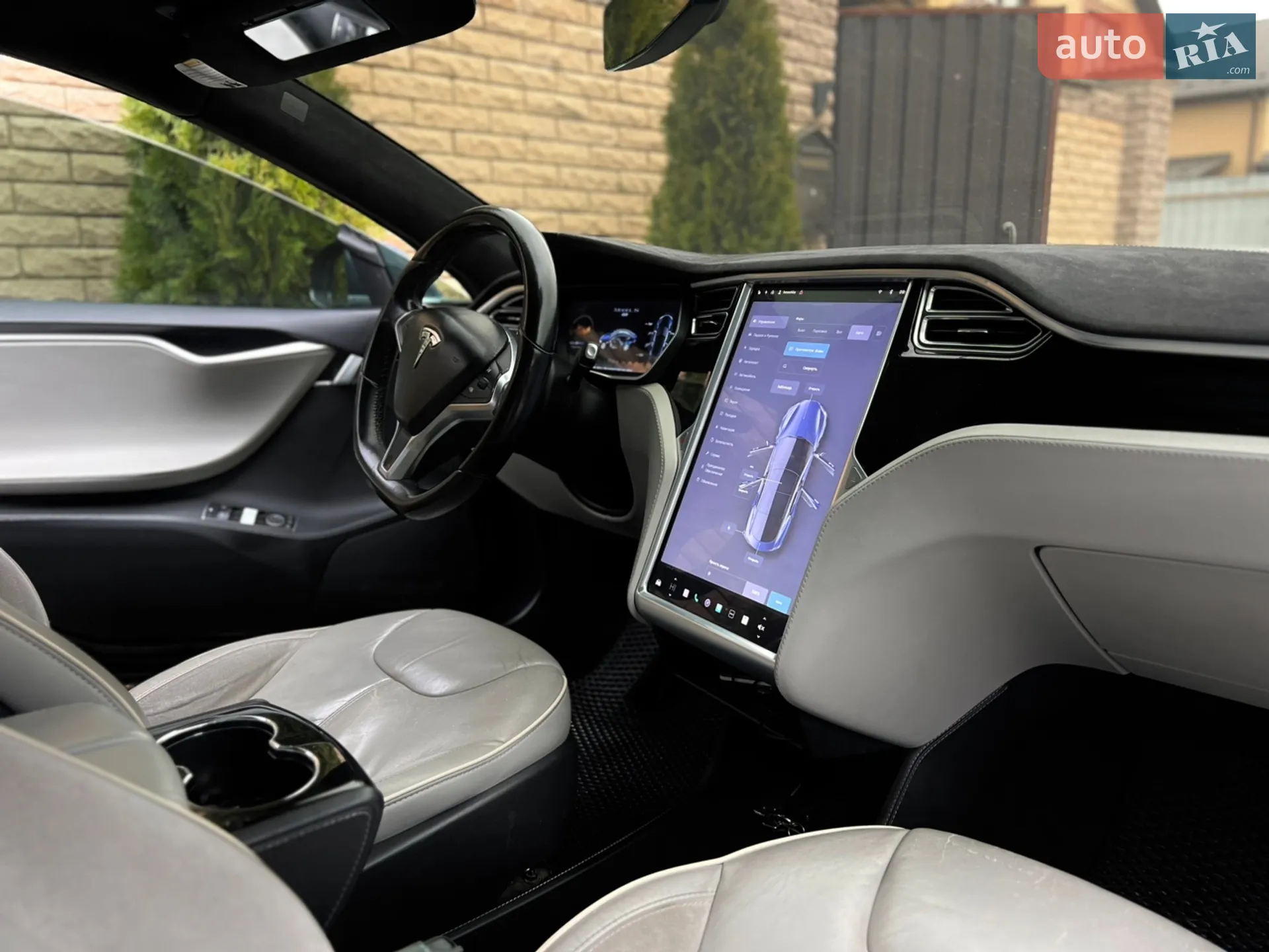 2014 Tesla Model S - мініатюра 17