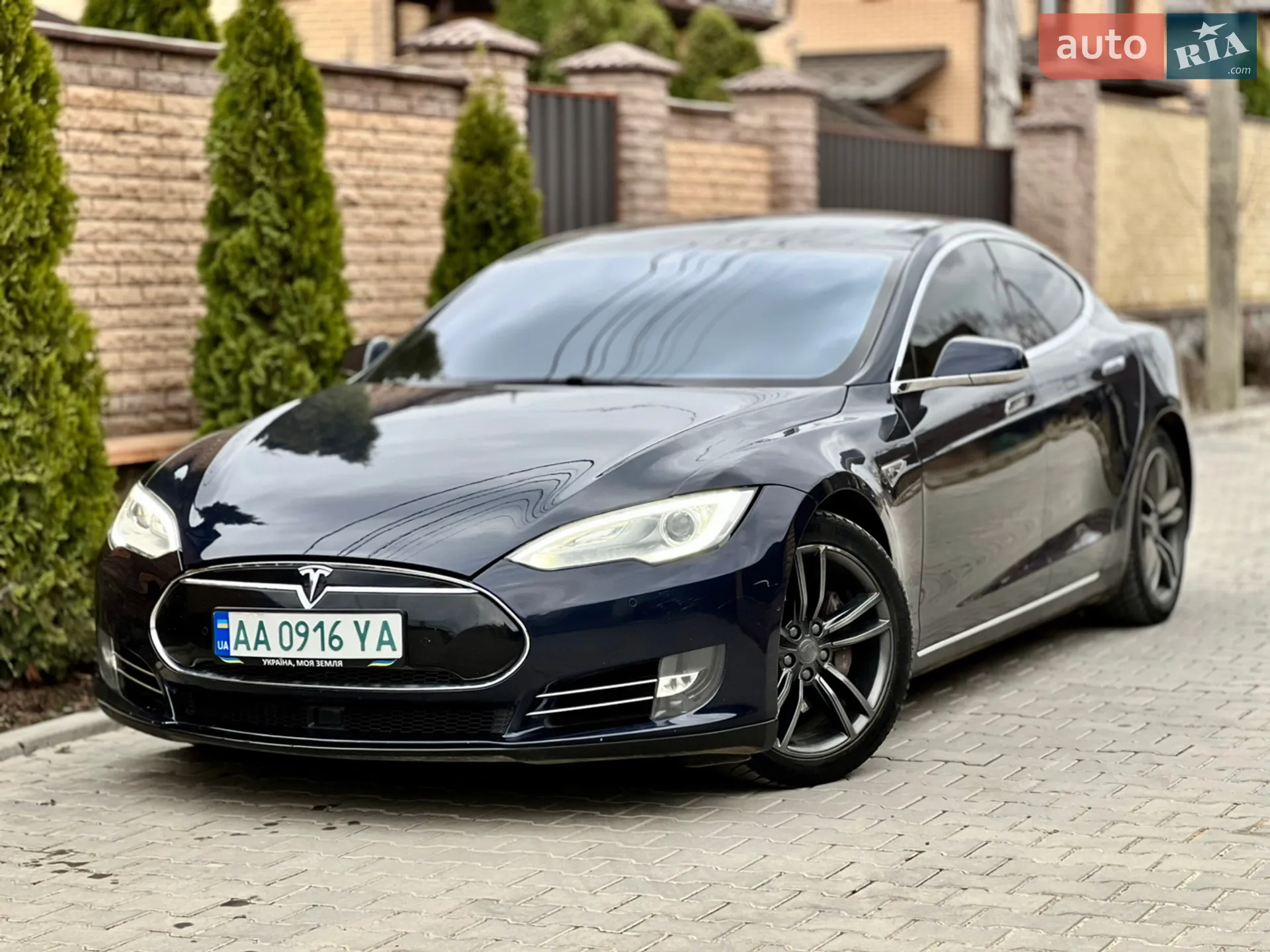 2014 Tesla Model S - мініатюра 25