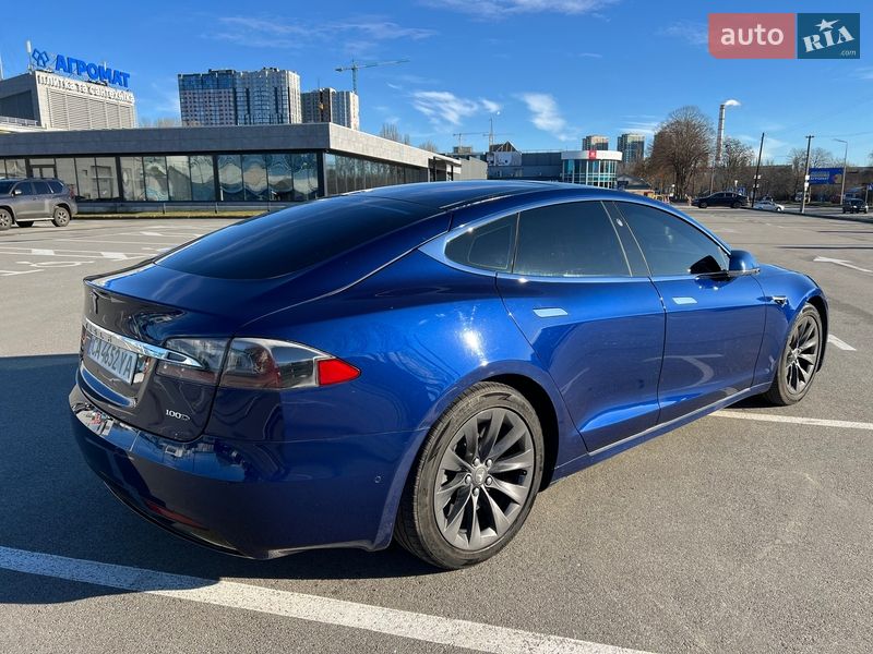 Ліфтбек Tesla Model S 2017 в Києві фото 3 Ліфтбек Tesla Model S 2017 в Києві