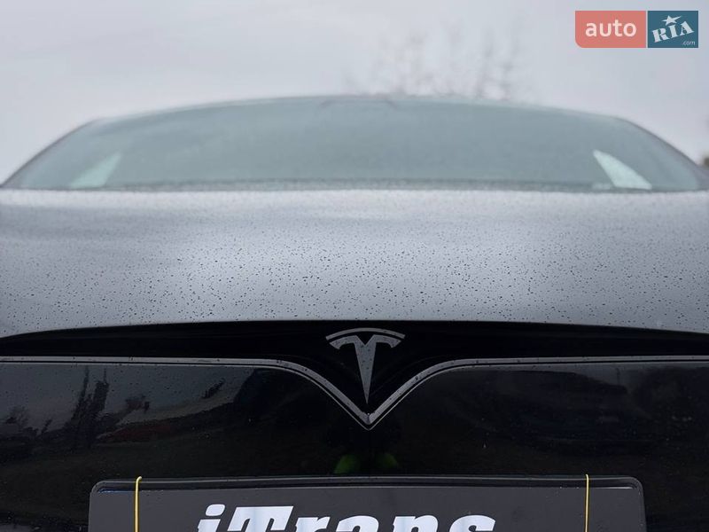 Лифтбек Tesla Model S 2023 в Стрые