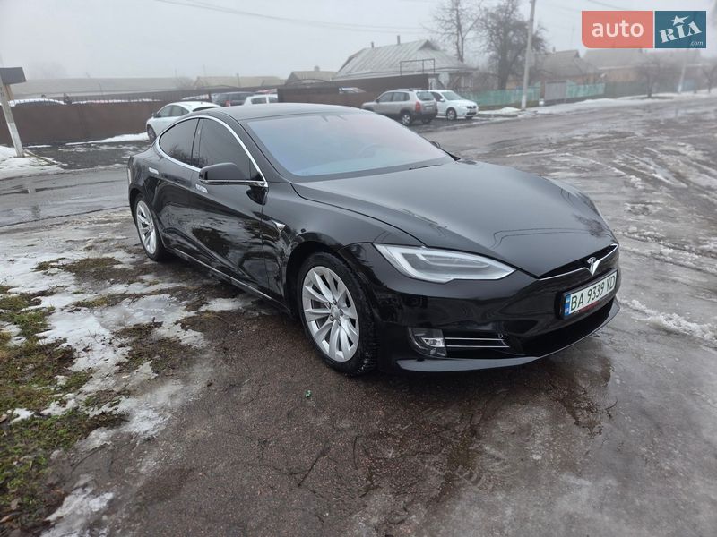 2018 Tesla Model-S, VIN 5YJSA7E22JF288311:plate — фото 1 (autoria)