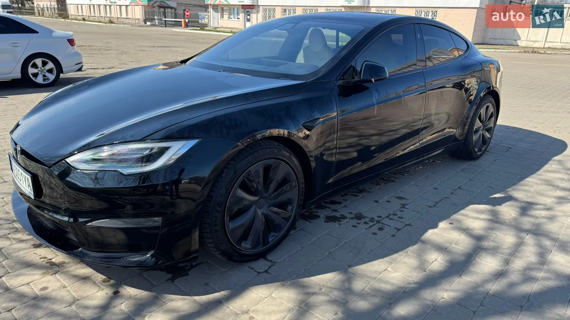2021 Tesla Model S - мініатюра 19