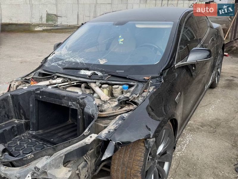 Лифтбек Tesla Model S 2013 в Белой Церкви фото 4 Лифтбек Tesla Model S 2013 в Белой Церкви