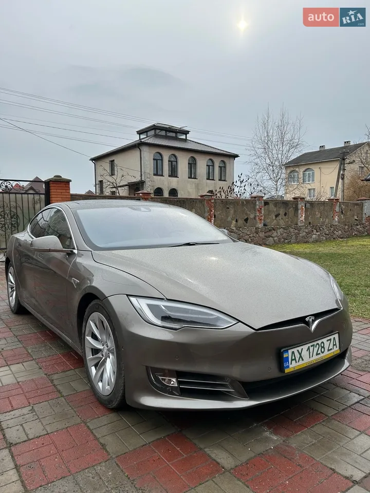 2015 Tesla Model S - мініатюра 16