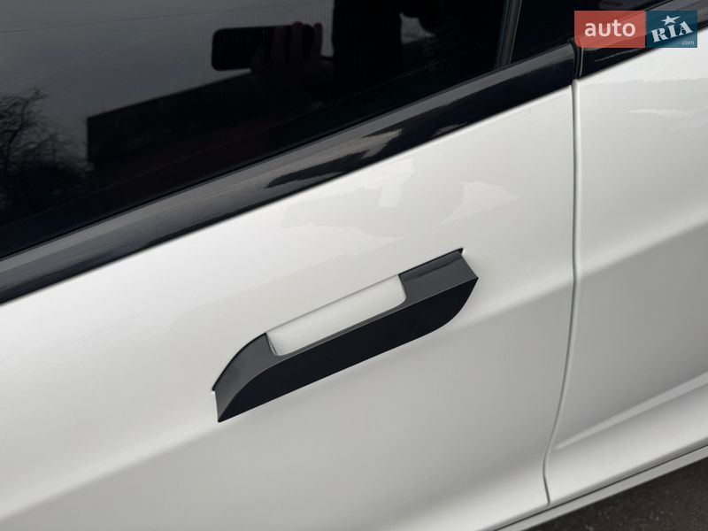 Ліфтбек Tesla Model S 2018 в Вінниці фото 21 Ліфтбек Tesla Model S 2018 в Вінниці