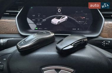 Ліфтбек Tesla Model S 2018 в Вінниці