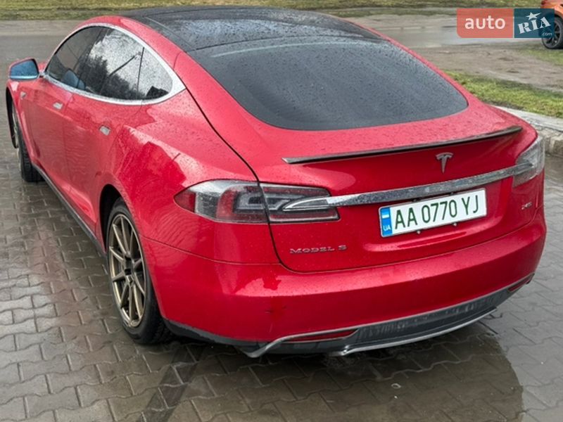 Ліфтбек Tesla Model S 2013 в Умані фото 7 Ліфтбек Tesla Model S 2013 в Умані