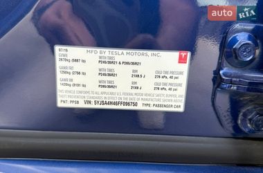 Лифтбек Tesla Model S 2015 в Александрие