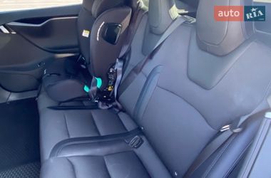 Ліфтбек Tesla Model S 2018 в Львові