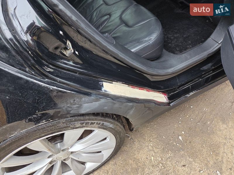 Ліфтбек Tesla Model S 2013 в Одесі фото 9 Ліфтбек Tesla Model S 2013 в Одесі