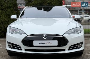 Лифтбек Tesla Model S 2015 в Одессе