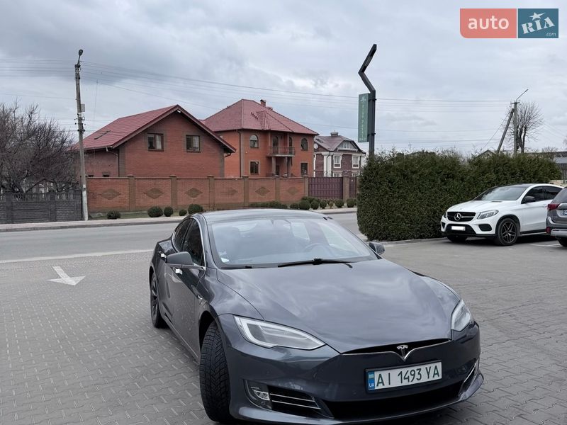 Ліфтбек Tesla Model S 2018 в Києві фото 3 Ліфтбек Tesla Model S 2018 в Києві