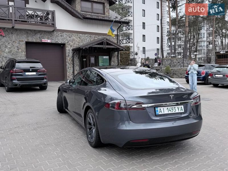 Ліфтбек Tesla Model S 2018 в Києві фото 5 Ліфтбек Tesla Model S 2018 в Києві