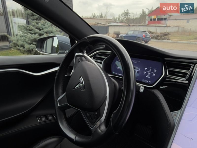 Ліфтбек Tesla Model S 2018 в Києві фото 14 Ліфтбек Tesla Model S 2018 в Києві