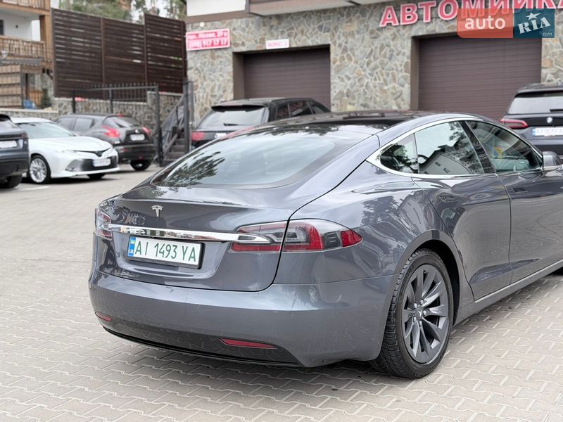 Ліфтбек Tesla Model S 2018 в Києві фото 10 Ліфтбек Tesla Model S 2018 в Києві