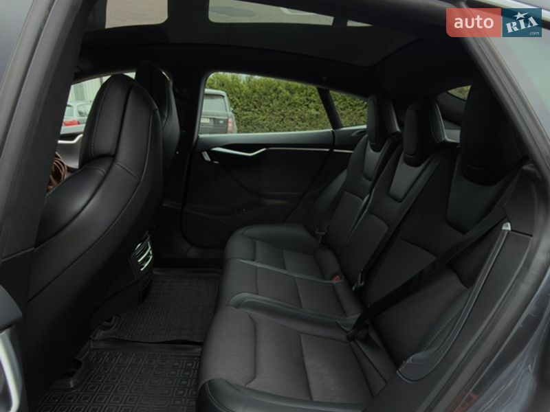 Ліфтбек Tesla Model S 2018 в Києві фото 19 Ліфтбек Tesla Model S 2018 в Києві