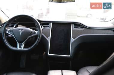 Ліфтбек Tesla Model S 2013 в Луцьку
