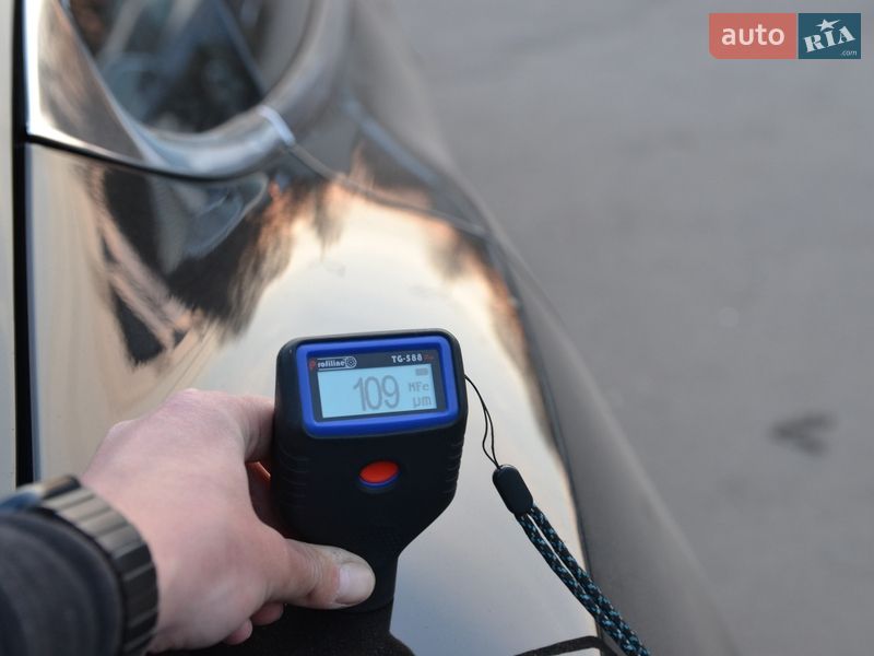 Ліфтбек Tesla Model S 2013 в Луцьку