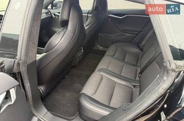 Лифтбек Tesla Model S 2017 в Запорожье