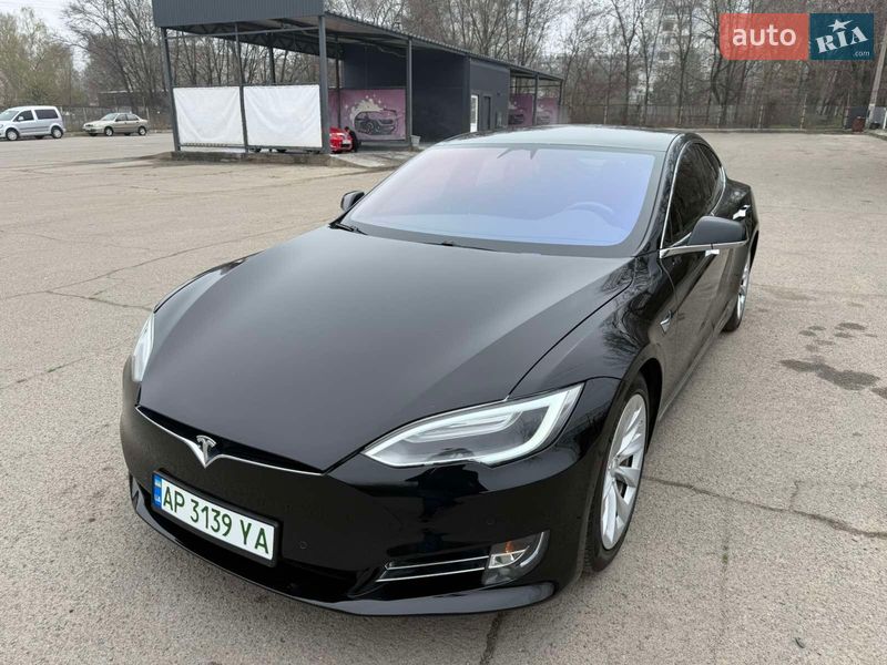 Лифтбек Tesla Model S 2017 в Запорожье фото 19 Лифтбек Tesla Model S 2017 в Запорожье