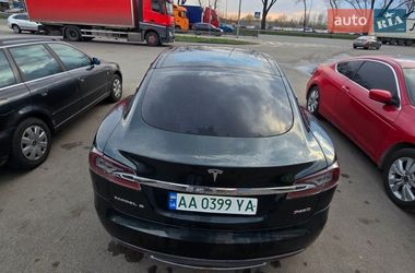 Ліфтбек Tesla Model S 2012 в Києві