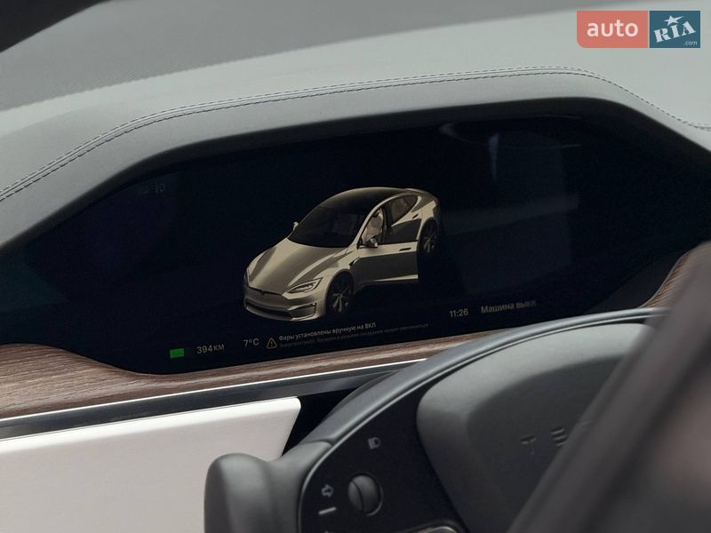 Ліфтбек Tesla Model S 2022 в Чернівцях