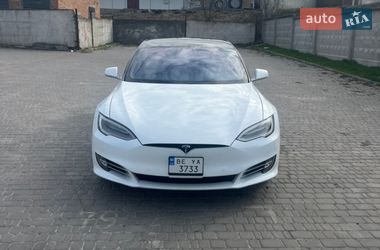Лифтбек Tesla Model S 2019 в Первомайске