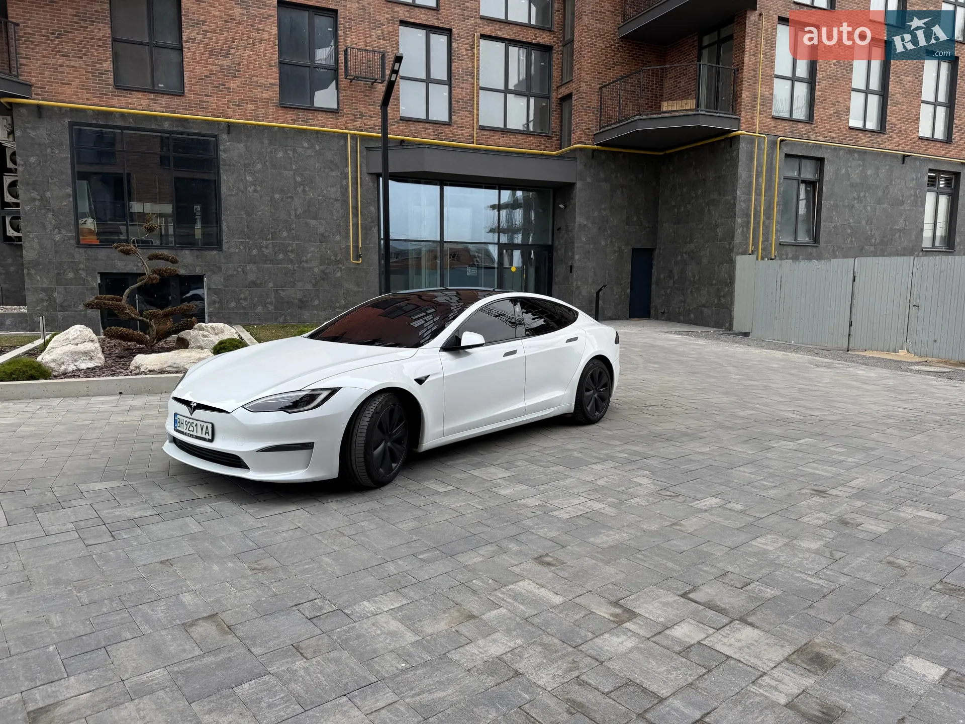 2022 Tesla Model S - мініатюра 88
