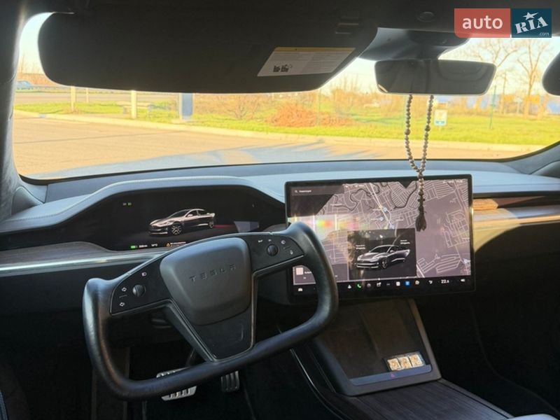 Ліфтбек Tesla Model S 2023 в Дніпрі фото 9 Ліфтбек Tesla Model S 2023 в Дніпрі