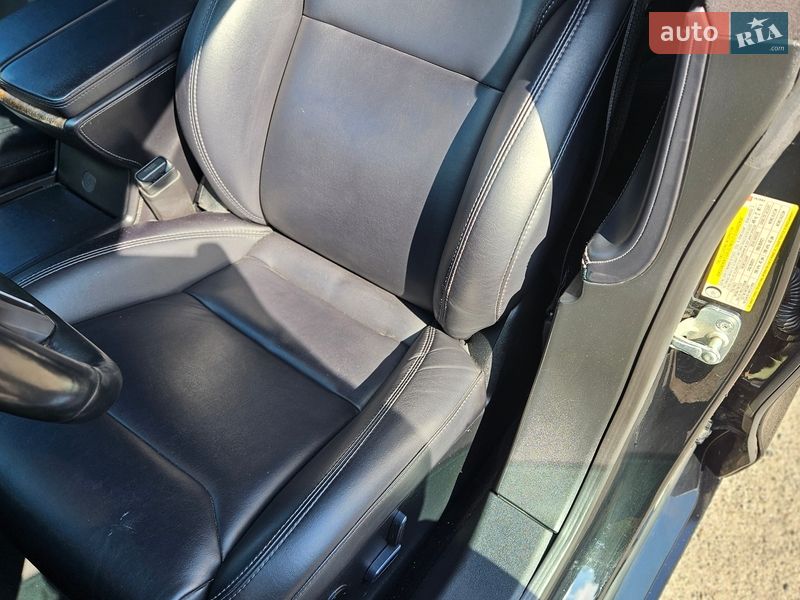 Ліфтбек Tesla Model S 2018 в Володимирі фото 21 Ліфтбек Tesla Model S 2018 в Володимирі