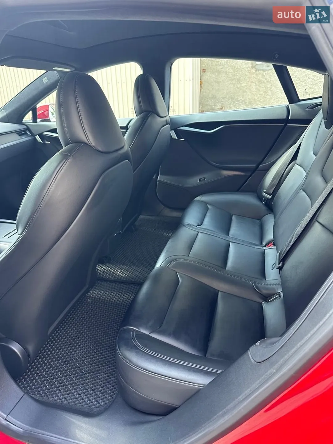 2020 Tesla Model S - мініатюра 12
