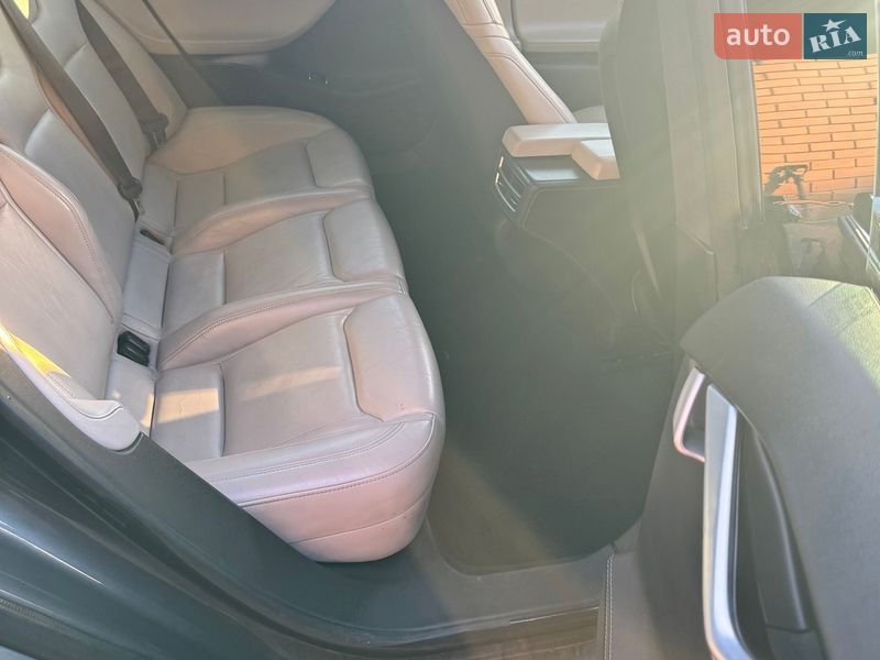 Ліфтбек Tesla Model S 2015 в Мерефа фото 6 Ліфтбек Tesla Model S 2015 в Мерефа