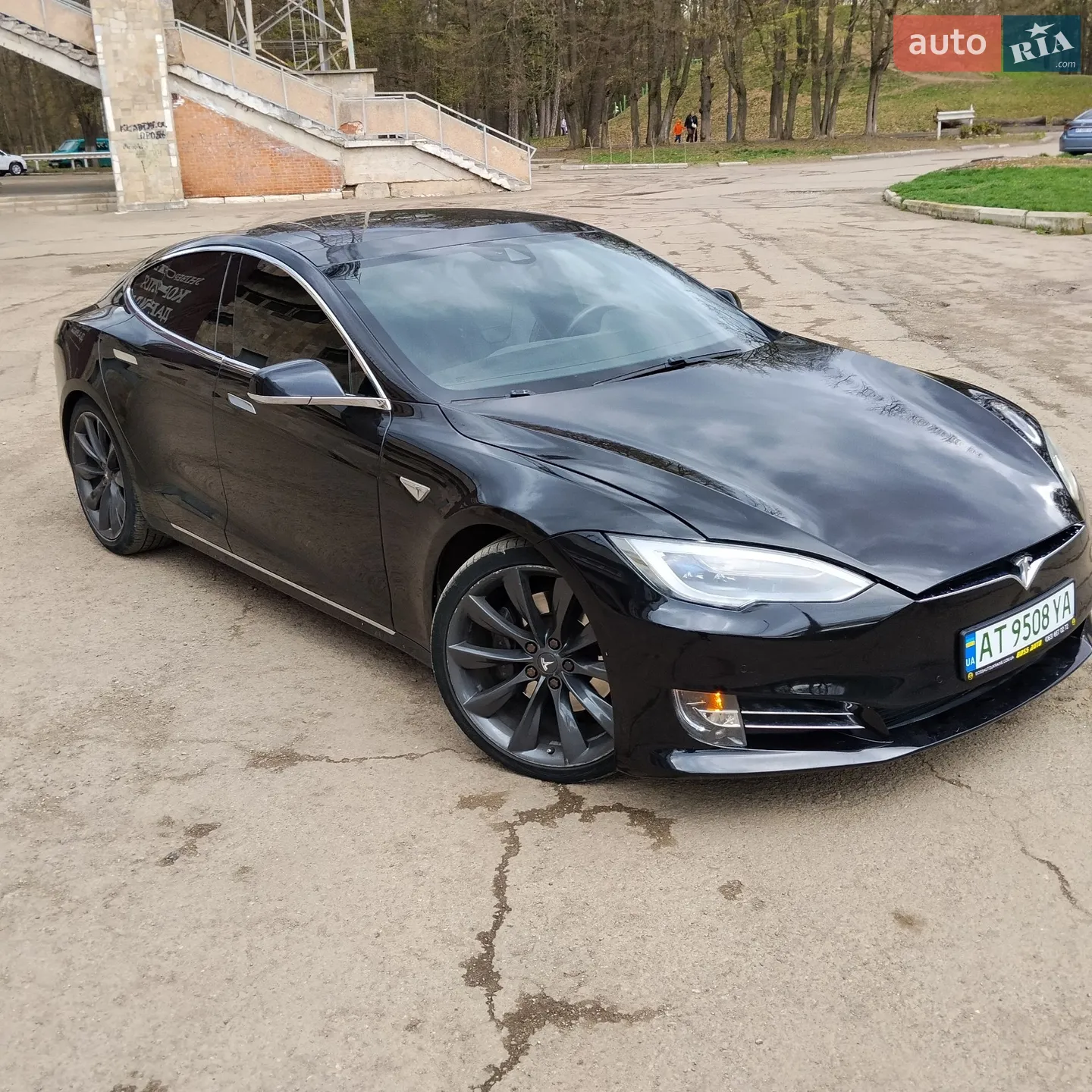 2016 Tesla Model S - мініатюра 14
