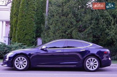 Ліфтбек Tesla Model S 2014 в Києві