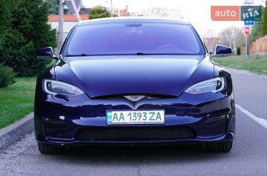 Ліфтбек Tesla Model S 2014 в Києві