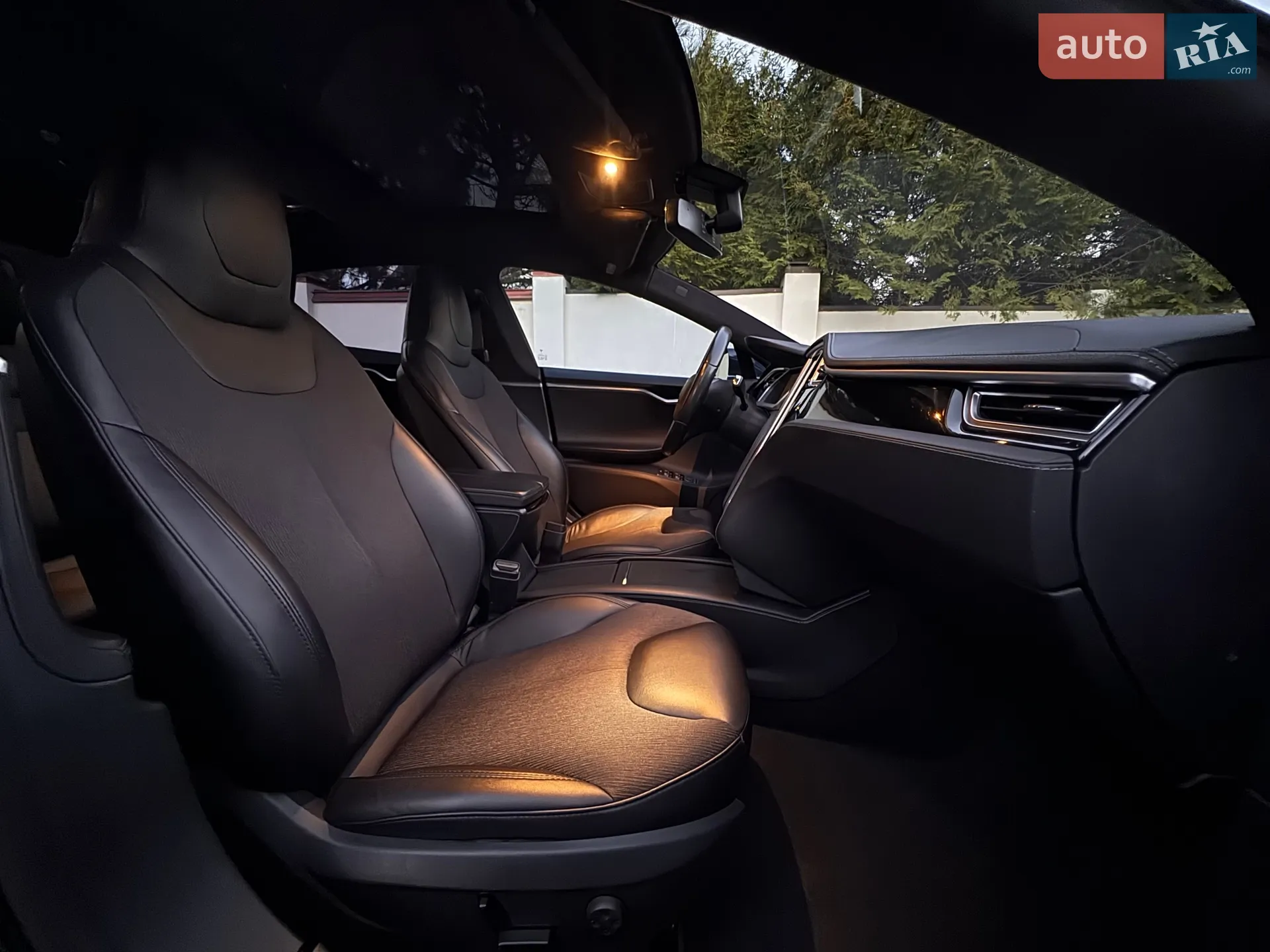 2014 Tesla Model S - мініатюра 25
