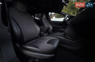 Ліфтбек Tesla Model S 2014 в Києві