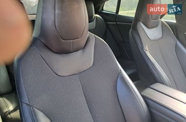 Лифтбек Tesla Model S 2015 в Одессе