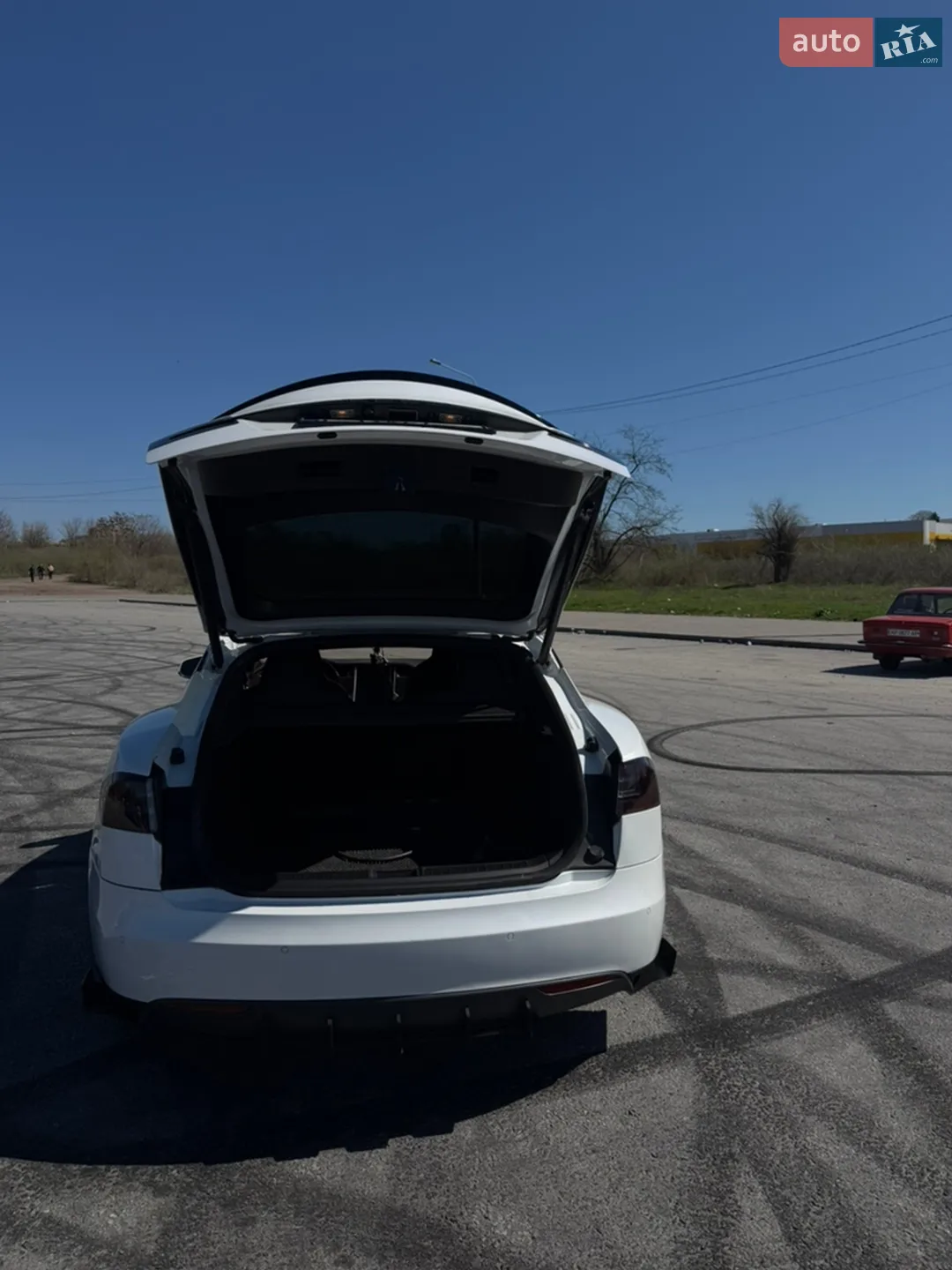2015 Tesla Model S - мініатюра 7