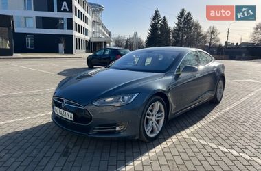 Лифтбек Tesla Model S 2013 в Луцке