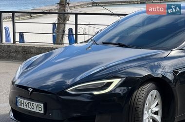 Ліфтбек Tesla Model S 2017 в Одесі фото 8 Ліфтбек Tesla Model S 2017 в Одесі